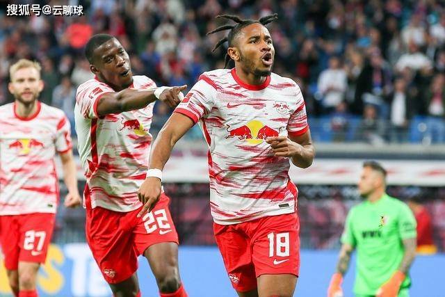 巴萨球员将身穿125周年特别版球衣出战